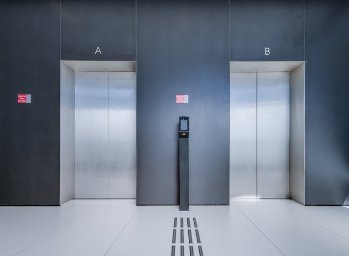 Cladding Special solutions - ascensores ligeros 32